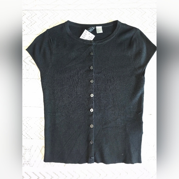 Divided Sweaters - Divided Black Short Sleeve Cardigan